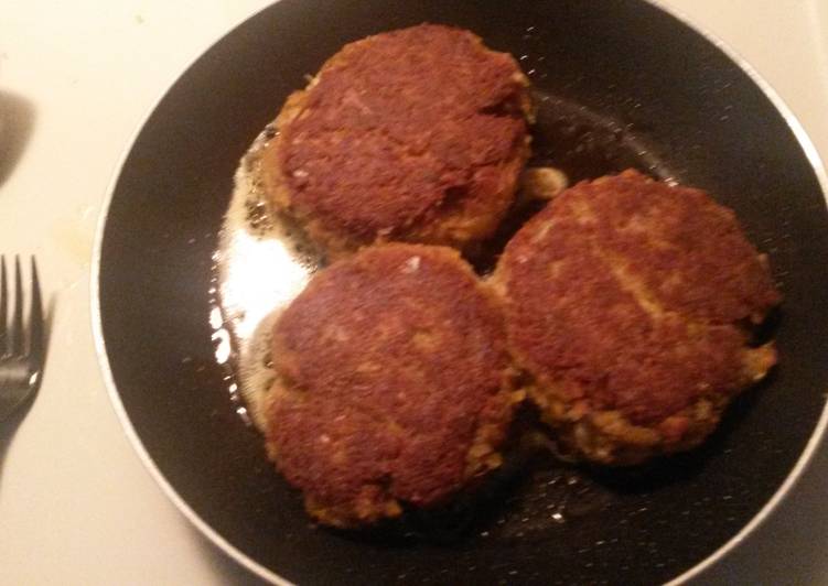 Simple Way to Prepare Super Quick Homemade Crab cakes