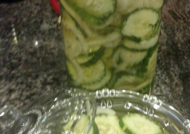 Crisp Refrigerator Cucumber Slices