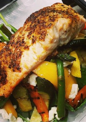 A picture of Christi's Green Tea Honey Crusted Salmon.