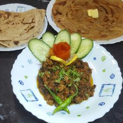 A picture of Qeema karelay.