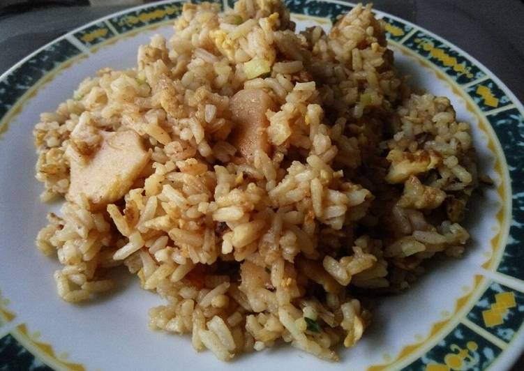 Cara Termudah Menyiapkan Nasi Goreng Seafood Menggugah Selera