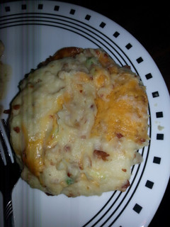 A picture of Homemade Loaded Mashed Potatos.
