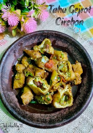 Foto resep Tahu Gejrot Cirebon