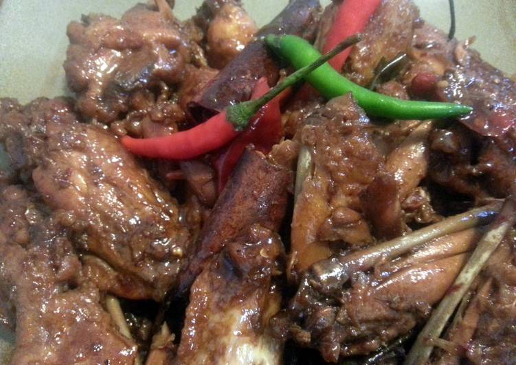 Recipe of Perfect Soy chicken wings