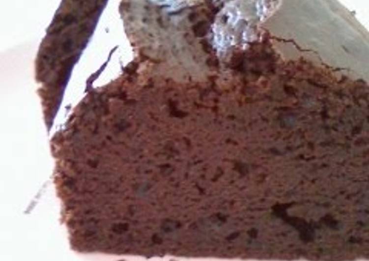 Chocolate Brownies with Heavy Cream and Cocoa Powder