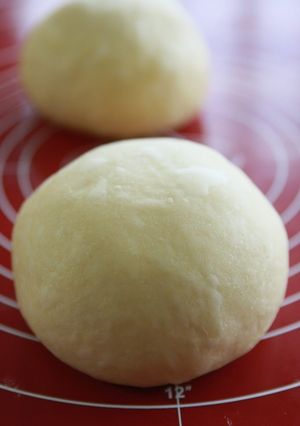 A picture of Super Rich Bread Dough.