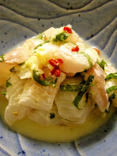 A picture of Flounder in Shisho and Lemon.