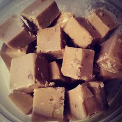 A picture of Old School Maple Nut Fudge.