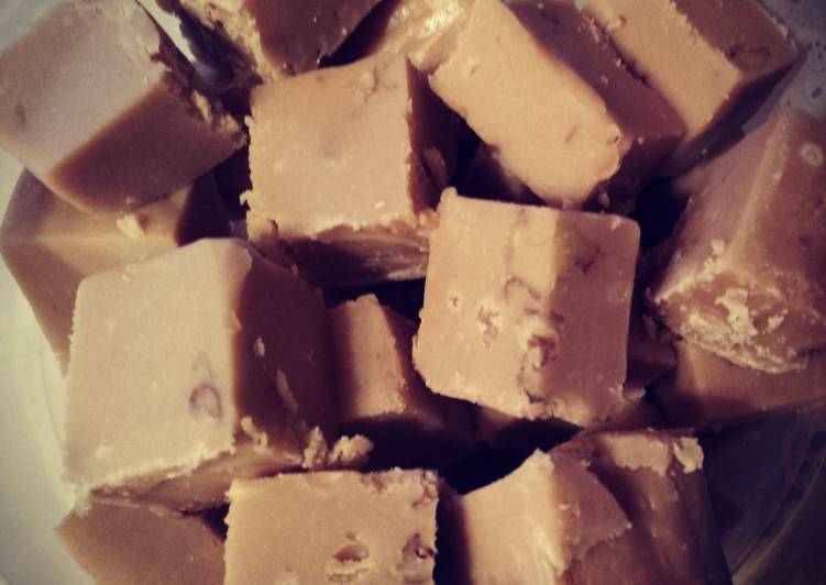 Simple Way to Make Quick Old School Maple Nut Fudge