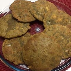 A picture of Dal ki Poori.