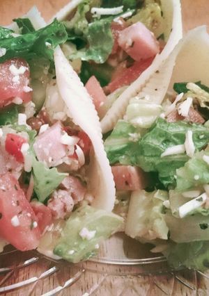 A picture of Salad Stuffed Shells.