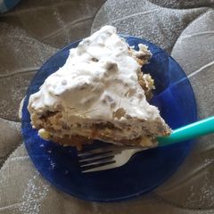 A picture of Carrot cake cheesecake cake.