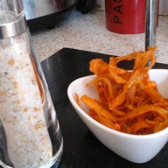 A picture of My Carrot Crispies ☺.