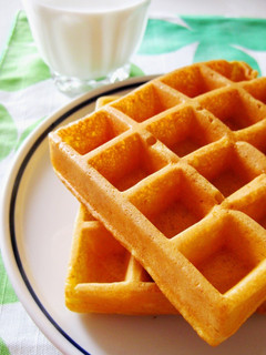 A picture of Yogurt Carrot Waffles.