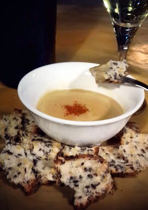 A picture of 5 minute fondue (vegan).