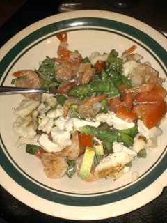 A picture of Shrimp, Tomato, Basil Salad.