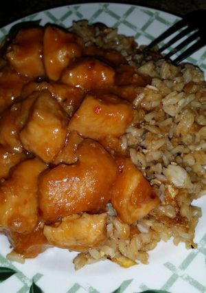 A picture of Orange Chicken.