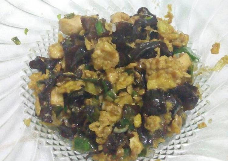 Orak Arik Ayam Jamur