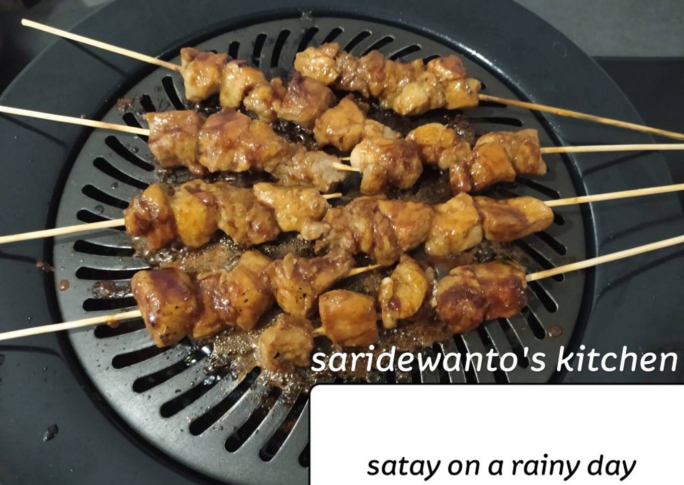 Sate babi manis gurih (non halal)