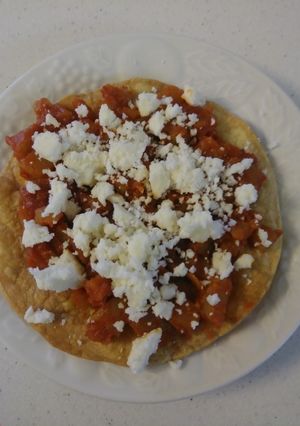 Una foto de Tostadas de chileajo