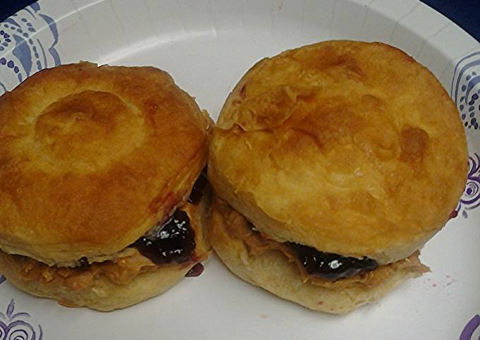 https://img-global.cpcdn.com/recipes/5988236114526208/680x482cq70/pj-biscuits-recipe-main-photo.jpg