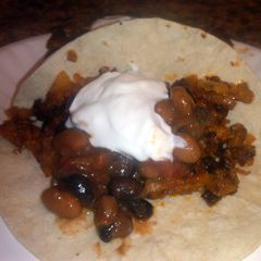 A picture of soy chorizo hash tacos.