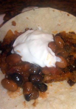 A picture of soy chorizo hash tacos.