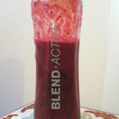 A picture of Peach and Berry Juice.