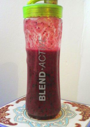 A picture of Peach and Berry Juice.