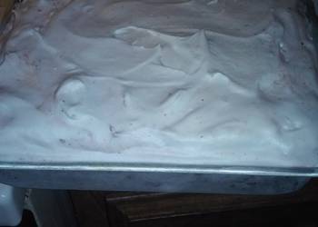 How to Prepare Delicious Ice Cream Cake