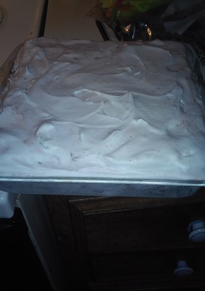 A picture of Ice Cream Cake.
