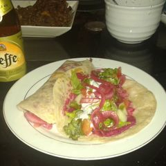 A picture of Easy Shawarma.