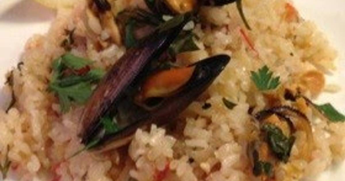 GreekStyle Mussel Pilaf Cooked in a Rice Cooker Recipe by cookpad