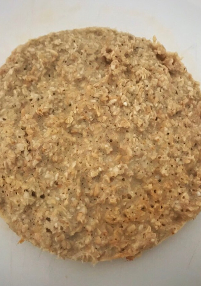 Una foto de Pan de avena light al microondas más fácil del mundo! Sin huevo!