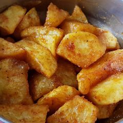 A picture of Crispy sweet and sour potatoes.