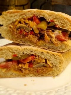 عکسی از دستور ساندویچ تن ماهی و قارچ سه سوته