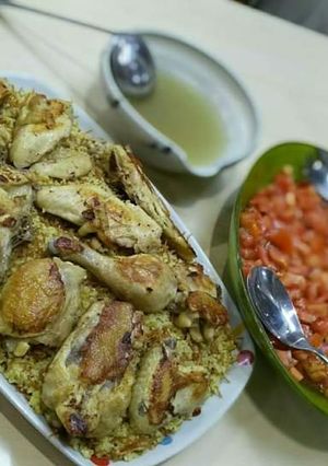صورة لوصفة كبسة الدجاج مع فريكة