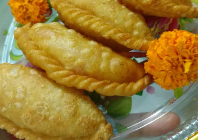 Khoya gujiya