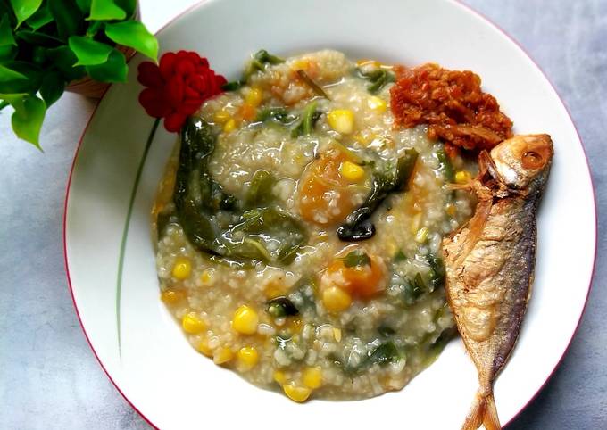 Resep Tinutuan (Bubur Manado) dr Nasi oleh Roro Woelan Resep Tinutuan (Bubur Manado) dr Nasi oleh Roro Woelan