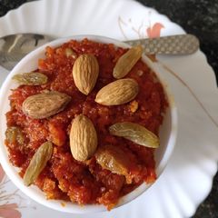 A picture of Gajar halwa.