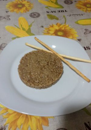 Foto principal de Risotto de ajo negro y parmesano con thermomix