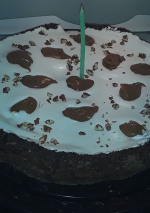 Una foto de Torta brownie alfajor
