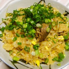 A picture of Easy, Budget-Saving Mixed Rice with Bean Sprouts.