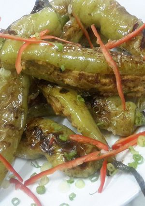 A picture of Kanya's Green Chili on The Grills.