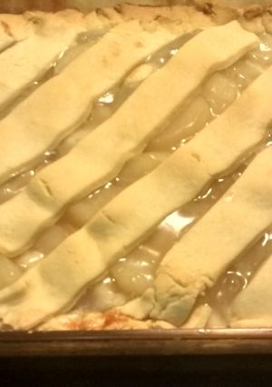 A picture of TL's Easy Apple Strudel.