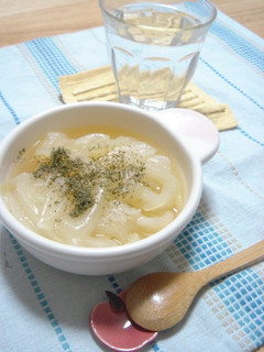 A picture of Detox Diet Onion Soup.