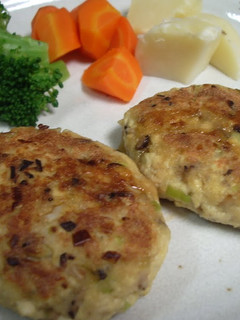 A picture of Tofu Hamburger Steaks.
