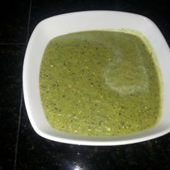 A picture of Guacamole salsa.