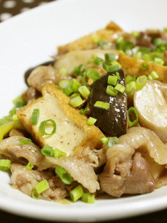 A picture of Pork and Atsu-age Stir-Fry in Oyster Sauce.