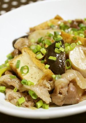 A picture of Pork and Atsu-age Stir-Fry in Oyster Sauce.